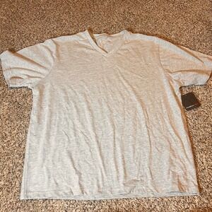 MAGNA TEK Cool‎ Wear V-Neck T-Shirt Moisture Wicking Tee Shirt XL